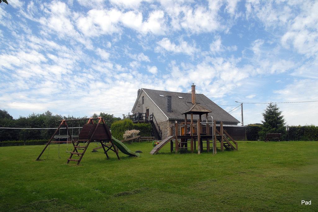 La Cle Des Champs Villa Bertogne Eksteriør bilde