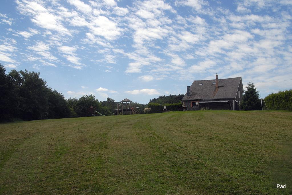La Cle Des Champs Villa Bertogne Eksteriør bilde